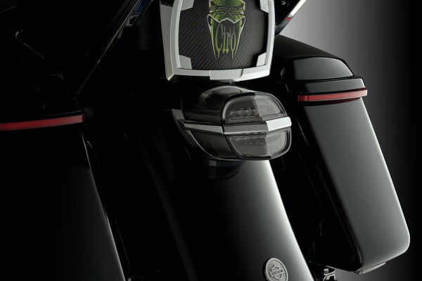 CIRO ARMOR TAILLIGHTS WITH LIGHTSTRIKE TECHNOLOGY